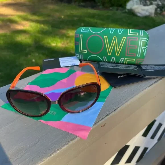 Dolce & Gabbana Sunglasses NWOT, COA, Case & Care Cards  display picture 2